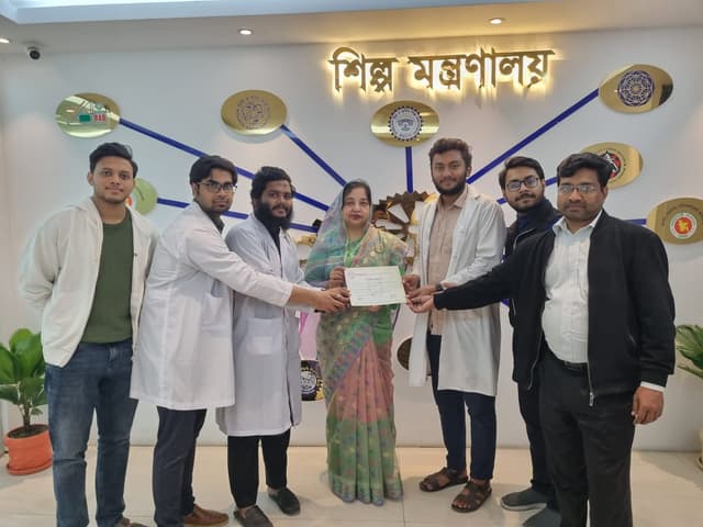 মহান বিজয় দিবস ২০২৪ উপলক্ষে শিল্প মন্ত্রনালয়ে স্বেচ্ছায় রক্তদান কর্মসূচি